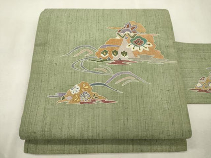 平和屋着物●九寸名古屋帯　紬地　駒刺繍　遠山花文　銀通し地　正絹　逸品　CABJ2214dy
