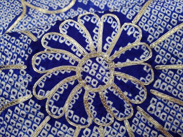 平和屋着物●豪華振袖　総絞り　駒刺繍　流水舞花文　暈し染め　正絹　逸品　CABJ2467ze
