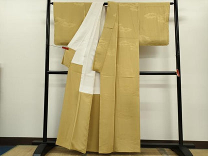 平和屋着物●上質な色無地　雲取り地紋　芥子色　正絹　逸品　未使用　CABJ2471ze