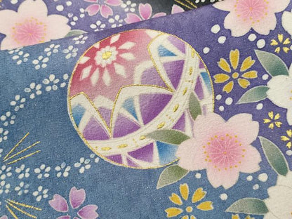 平和屋着物●豪華振袖　駒刺繍　鞠舞花文　暈し染め　黒地　金通し地　正絹　逸品　CABJ2485ze
