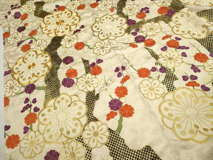 平和屋着物●豪華振袖　駒刺繍　枝梅文　金彩　正絹　逸品　CABJ2503ze