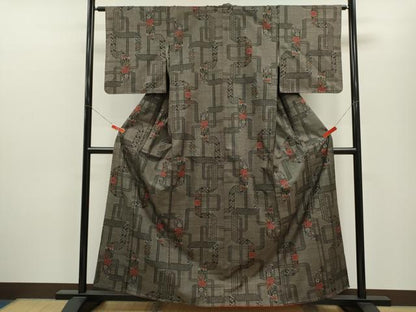 平和屋着物●本場大島紬　7マルキ　吉祥草花文　正絹　逸品　CABJ2504ze
