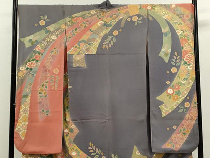 平和屋着物●豪華振袖　駒刺繍　松竹梅束ね熨斗舞蝶花文　金彩　正絹　逸品　CABJ2505ze