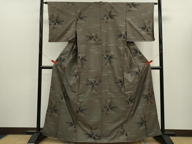 平和屋着物●本場大島紬　7マルキ　草木文　正絹　逸品　未使用　CABJ2515ze