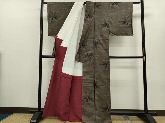 平和屋着物●本場大島紬　7マルキ　草木文　正絹　逸品　未使用　CABJ2515ze