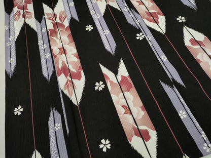 平和屋着物∴夏物　浴衣　矢羽根草花文　黒地　綿　逸品　CABJ2640ze