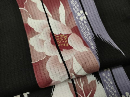 平和屋着物∴夏物　浴衣　矢羽根草花文　黒地　綿　逸品　CABJ2640ze