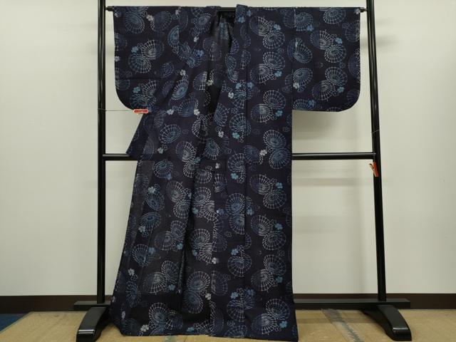 平和屋着物∴夏物　浴衣　注染　番傘　舞花文　手縫い　綿　逸品　CABJ2732ze