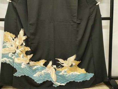 平和屋着物■豪華黒留袖　駒刺繍　立波飛鶴文　金銀彩　正絹　逸品　CABJ2855ev