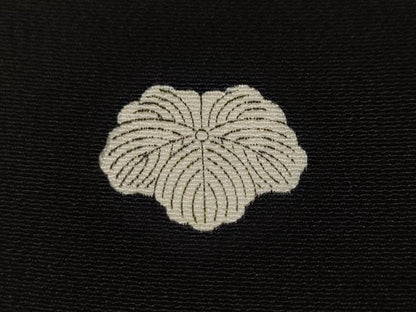 平和屋着物■豪華黒留袖　楽器草花文　暈し染め　金彩　正絹　逸品　CABJ2953ev