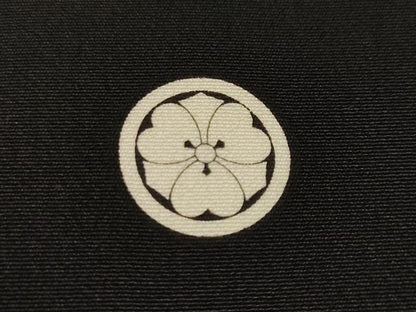 平和屋着物■豪華黒留袖　駒刺繍　人物御所解文　金彩　正絹　逸品　CABJ3231ev