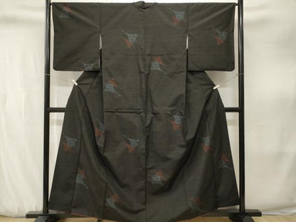 平和屋着物■上質な紬　120亀甲　飛鶴文　黒地　正絹　逸品　CABJ3241ev