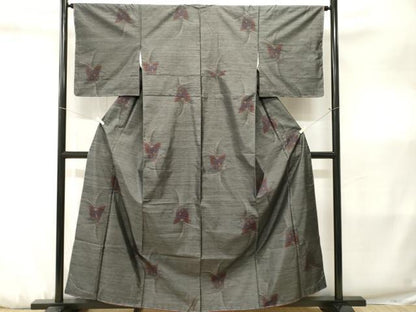 平和屋着物■本場大島紬　舞蝶文　やまと誂製　正絹　逸品　CABJ3242ev