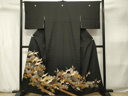 平和屋着物■豪華黒留袖　駒刺繍　松竹梅飛鶴文　金銀彩　正絹　逸品　CABJ3245ev