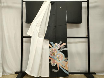 平和屋着物■豪華黒留袖　作家物　束ね熨斗絵皿御所車花文　正絹　逸品　CABJ3263ev