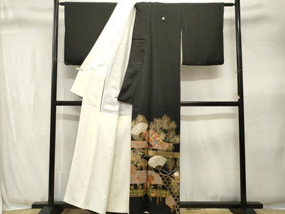 平和屋着物■豪華黒留袖　雪輪扇面松竹梅花文　金彩　正絹　逸品　CABJ3363ev