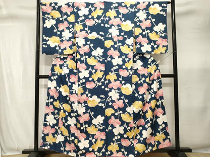 平和屋着物■上質な小紋　枝梅文　正絹　逸品　CABJ3364ev