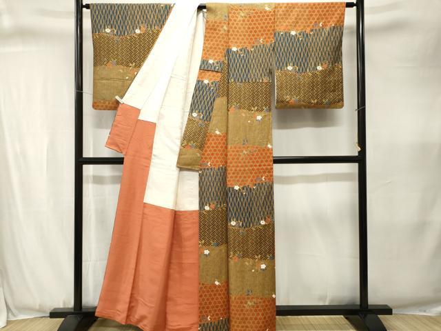 平和屋着物■日本のきもの研究家　三田村環　小紋　吉祥枝花文　金彩　正絹　逸品　CABJ3384ev