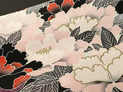 平和屋着物■豪華黒留袖　刺繍　草花文　暈し染め　金彩　正絹　逸品　CABJ3405ev