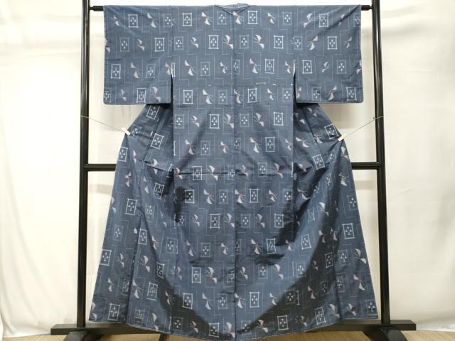 平和屋着物■上質な紬　十字絣　舞蝶文　正絹　逸品　CABJ3549ev