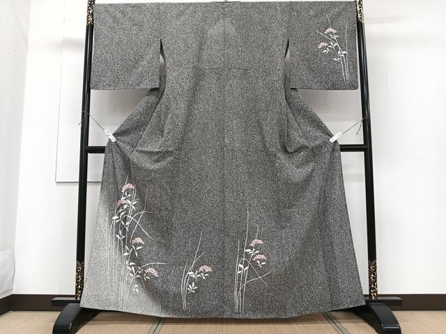 平和屋着物＊夏物　訪問着　絽　枝草花文　たたき染め　黒地　銀彩　正絹　逸品　CABJ4100xi