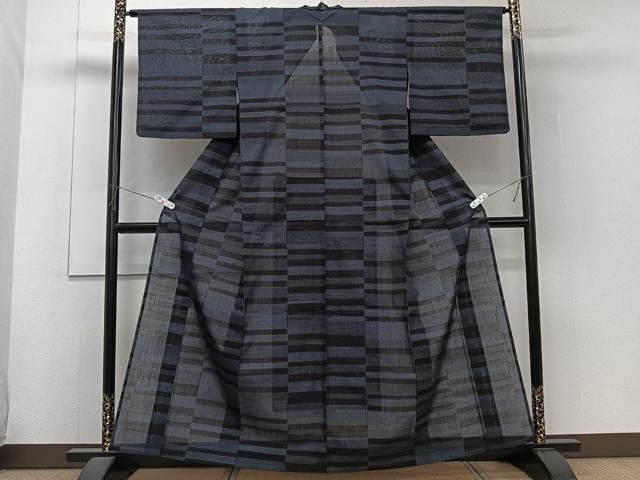 平和屋着物＊夏物　紗紬　100亀甲　横段紋紗　正絹　逸品　CABJ4109xi