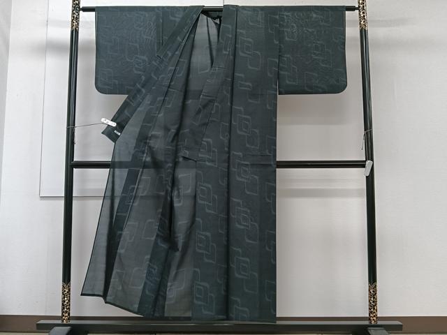 平和屋着物＊夏物　本場大島紬　夏大島　色紙重ね文　正絹　逸品　CABJ4113xi