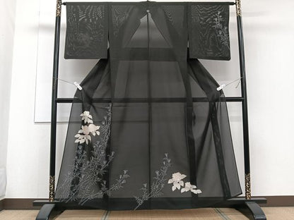 平和屋着物＊夏物　訪問着　絽　枝草花文　黒地　金彩　正絹　逸品　CABJ4275xi