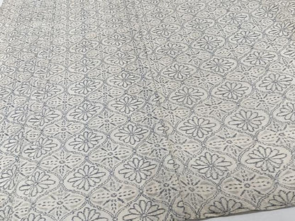 平和屋着物＊夏物　本場小千谷縮　菱花文　麻　逸品　CABJ4379xi