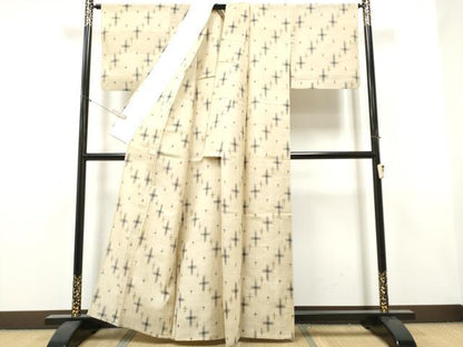 平和屋着物＊夏物　生紬　絣文様　正絹　逸品　CABJ4820hy