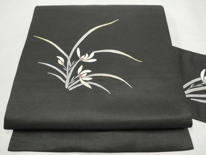 平和屋着物●九寸名古屋帯　総刺繍　草花文　黒地　金糸　正絹　逸品　CABJ4980hy