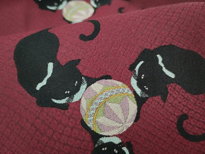 平和屋着物●全通柄　九寸名古屋帯　黒猫　毬　正絹　逸品　CABJ4985hy