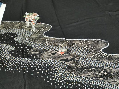 平和屋着物●訪問着　絞り　刺繍　草毬文　黒地　金彩　さが美扱い　正絹　逸品　CABJ5069hy