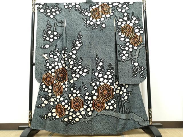 平和屋着物●豪華振袖　総絞り　駒刺繍　枝梅文　黒地　正絹　逸品　CABJ5075hy