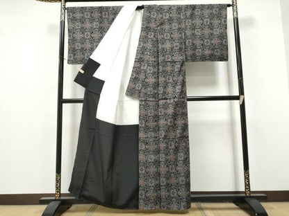 平和屋着物●本場染大島紬　幾何学花文　正絹　逸品　未使用　CABJ5076hy
