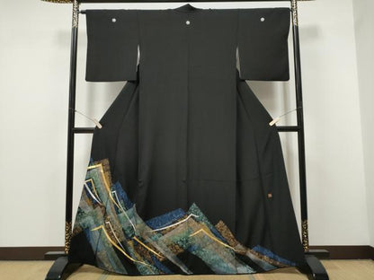 平和屋着物●豪華黒留袖　作家物　駒刺繍　霞文　金銀彩　正絹　逸品　CABJ5094hy