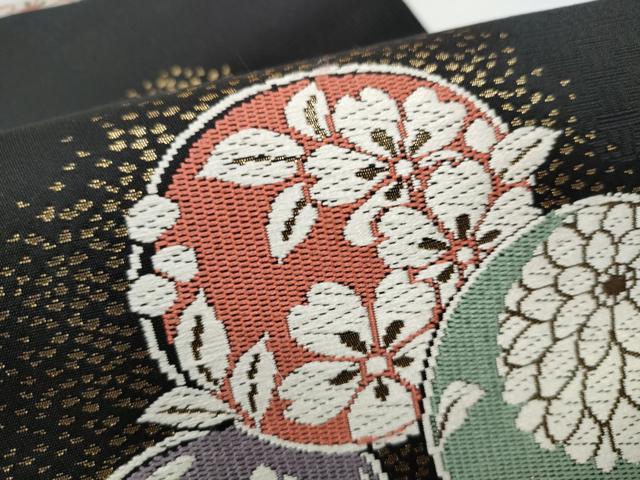 平和屋着物●九寸名古屋帯　唐織　草花丸文　黒地　金糸　正絹　逸品　CABJ5164hy