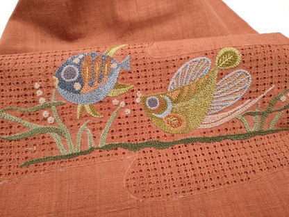 平和屋着物●中国三大刺繍　スワトウ相良刺繍　紬地　魚　金糸　名古屋帯　正絹　逸品　CABJ5171hy