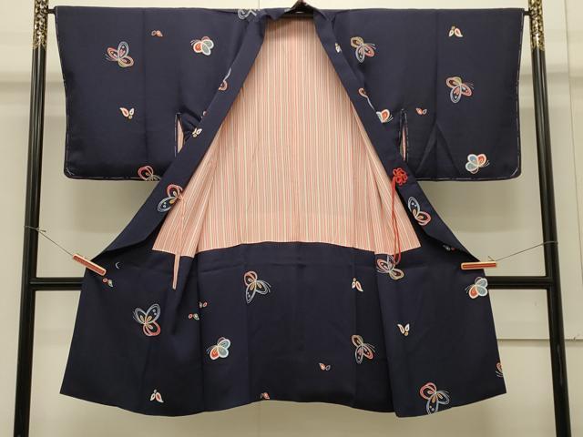 平和屋着物＃道中着　舞蝶文　ロング丈　正絹　逸品　未使用　CABJ5211in