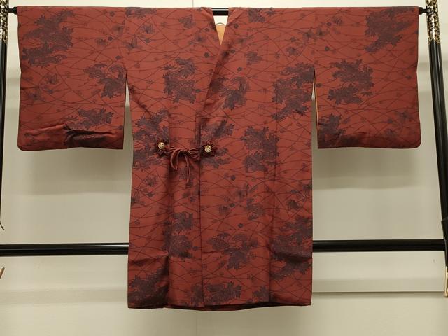 平和屋着物＃道中着　型染め　舞蝶草花文　ロング丈　正絹　逸品　CABJ5235in