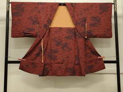 平和屋着物＃道中着　型染め　舞蝶草花文　ロング丈　正絹　逸品　CABJ5235in