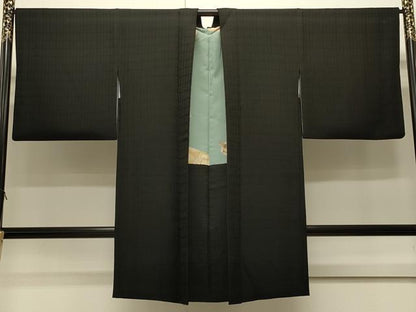 平和屋着物＃長羽織　格子地紋　黒地　正絹　逸品　CABJ5244in