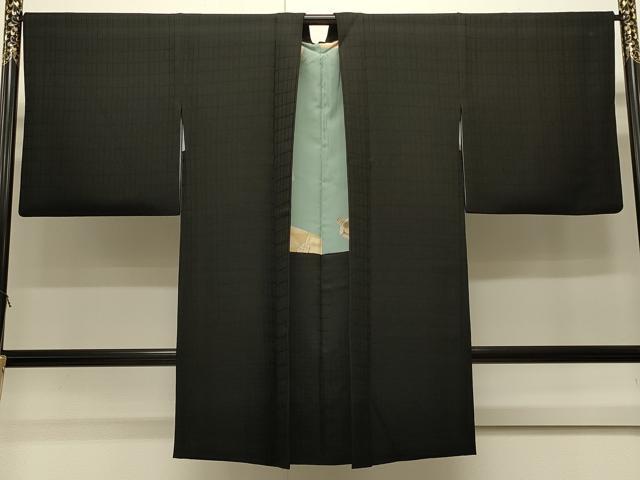 平和屋着物＃長羽織　格子地紋　黒地　正絹　逸品　CABJ5244in