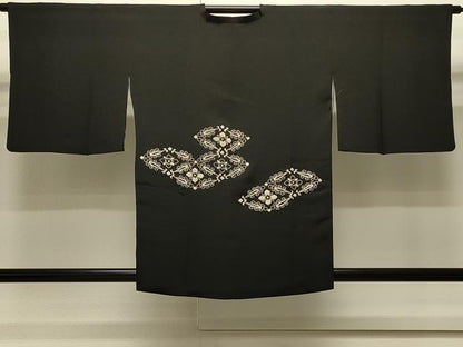 平和屋着物＃中国三大刺繍　総相良刺繍　道行コート　花菱文　黒地　正絹　逸品　CABJ5262in