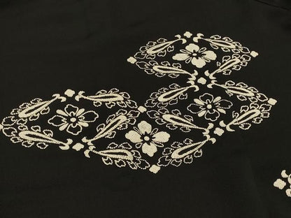 平和屋着物＃中国三大刺繍　総相良刺繍　道行コート　花菱文　黒地　正絹　逸品　CABJ5262in
