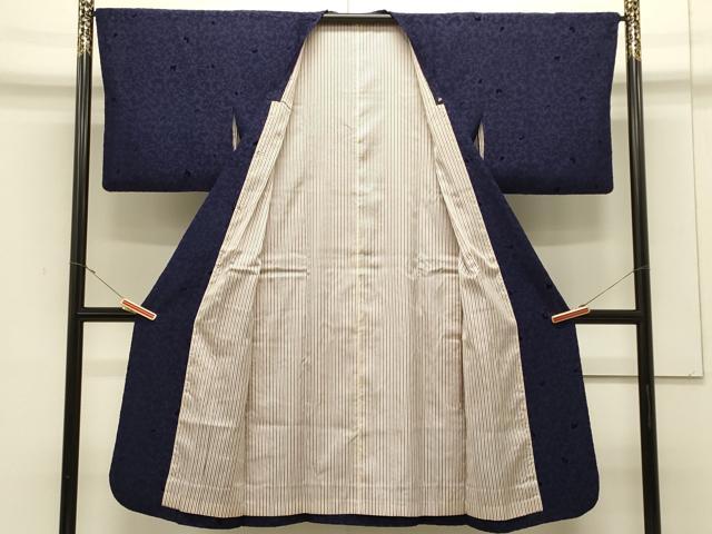 平和屋着物＃道行コート　色無地　輪奈ビロード　唐草文　藍鉄色　ロング丈　正絹　逸品　CABJ5283in
