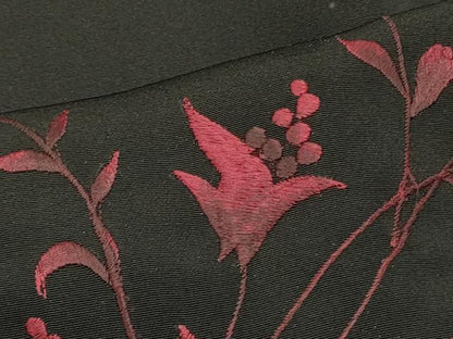 平和屋着物＃羽織　総刺繍　枝花文　黒地　正絹　逸品　CABJ5294in