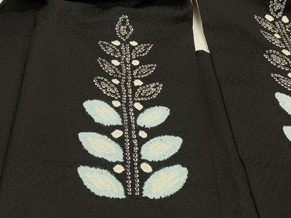 平和屋着物＃羽織　絞り　草木文　黒地　正絹　逸品　CABJ5342in