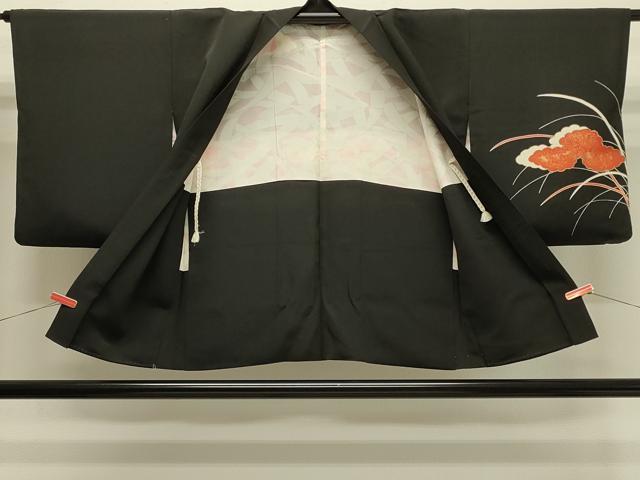 平和屋着物＃羽織　駒刺繍　雲重ね草葉文　黒地　金彩　正絹　逸品　CABJ5372in