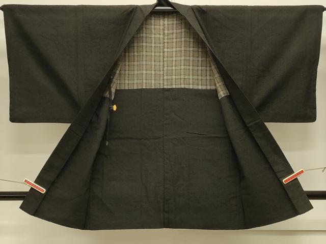平和屋着物＃男性　長羽織　紬地　黒地　正絹　逸品　CABJ5520in